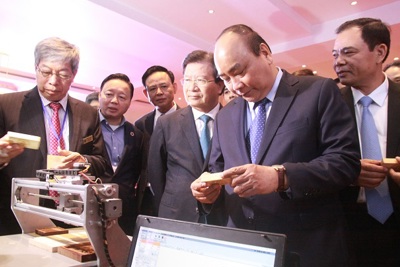 Thủ tướng: Đưa Việt Nam trở thành công xưởng đồ gỗ và lâm sản thế giới