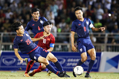 Hàng công vô duyên, U18 Việt Nam để U18 Thái Lan cầm hòa đáng tiếc