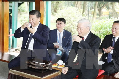 Tổng Bí thư Nguyễn Phú Trọng dự tiệc trà cùng Chủ tịch Trung Quốc