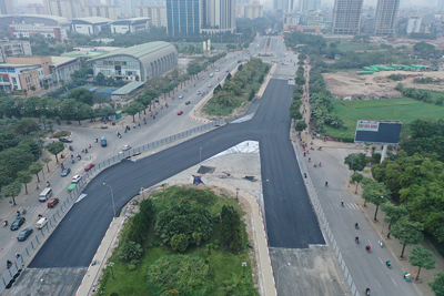 [Video] Đường đua F1 Hà Nội bắt đầu trải thảm sau 8 tháng thi công