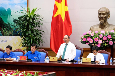 Thủ tướng Nguyễn Xuân Phúc: Thanh niên cần chấn chỉnh ngay tình trạng đi làm muộn, về sớm