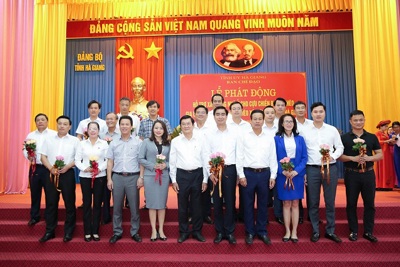 Tập đoàn FLC trao tặng 30 tỷ đồng xây dựng nhà ở cho người nghèo Hà Giang