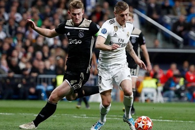 Đánh bại Read Madrid, Ajax Amsterdam tạo nên cơn địa chấn