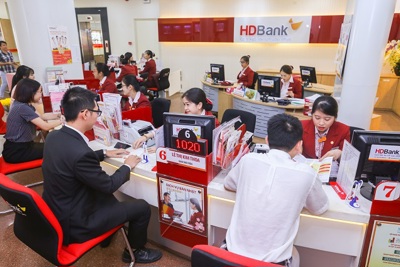 Vi vu châu Âu, miễn phí cùng HDBank mBanking