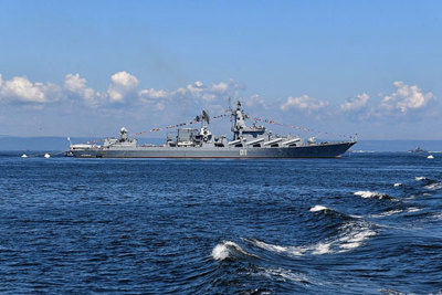 Thế giới trong tuần: Tàu chiến Nga phô diễn sức mạnh trong cuộc tập trận lớn nhất lịch sử