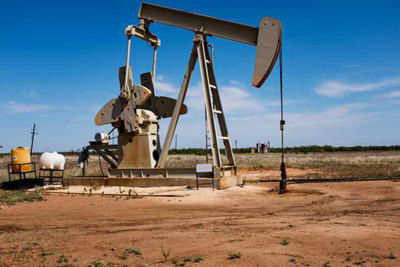 Giá dầu tăng gần 1% nhờ kỳ vọng Mỹ - Trung đạt tiến triển đàm phán thương mại