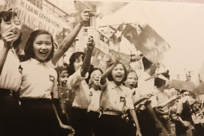 Hình ảnh hiếm về ngày Giải phóng Thủ đô năm 1954