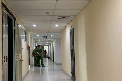 Hà Nội: Phát hiện người đàn ông tử vong tại căn hộ chung cư ở Phú Thượng