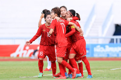Lội ngược dòng trước Philippines, Việt Nam vào chung kết giải bóng đá nữ Đông Nam Á 2019