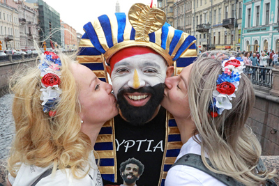 Cổ động viên World Cup 2018 biến đường phố Nga thành lễ hội sôi động