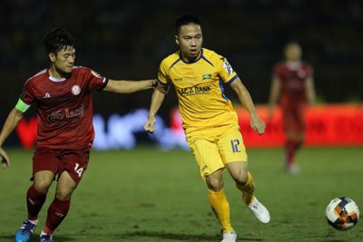 Đánh bại SLNA, đội tuyển TP Hồ Chí Minh "phả hơi nóng vào gáy" Hà Nội FC