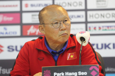 HLV Park Hang Seo: "Bóng đá Việt Nam vẫn đang phát triển đúng hướng"