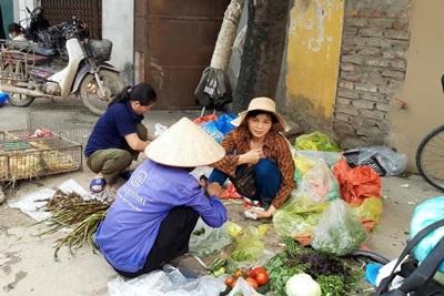 Nhiều hộ kinh doanh và người dân còn chủ quan trước dịch Covid-19