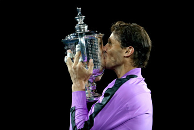 Nadal giành Grand Slam thứ 5 ở tuổi ngoài 30