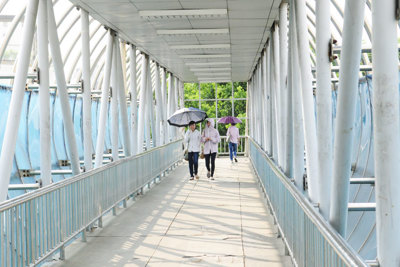 Hà Nội đầu tư xây dựng thêm 4 cầu vượt đi bộ