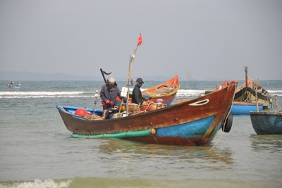 Ngư dân Quảng Ngãi nhận “lộc biển” cuối năm