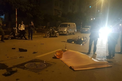 Hà Nội: Tai nạn giữa đêm khuya, nam thanh niên tử vong tại chỗ