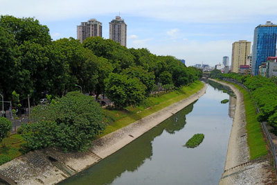 Sông Tô Lịch đợi ngày hồi sinh
