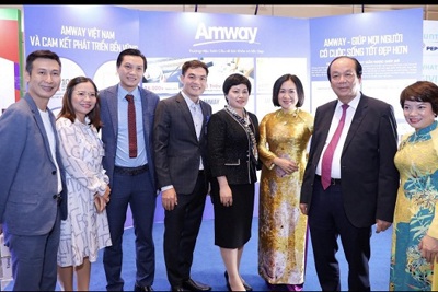 Amway Việt Nam đồng hành cùng Lễ kỷ niệm 25 năm bình thường hóa quan hệ ngoại giao Việt Nam – Hoa Kỳ