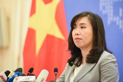 Việt Nam đề nghị Singapore cung cấp thông tin điều tra vụ người Việt trộm dầu