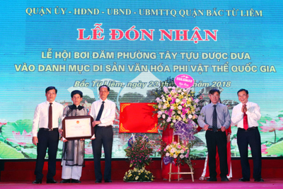 Hà Nội: Lễ hội bơi Đăm nhận Bằng di sản văn hóa phi vật thể cấp quốc gia