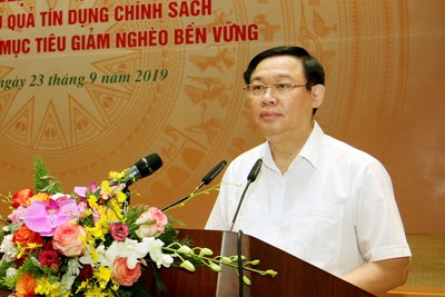 Phó Thủ tướng Vương Đình Huệ: Khó đến mấy cũng phải dành vốn cho người nghèo