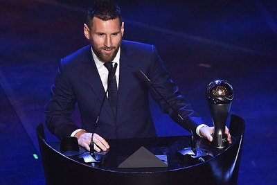 Trao giải FIFA The Best: Messi đánh bại Ronaldo