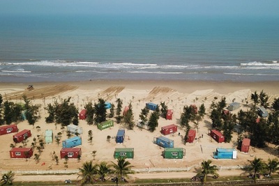Vụ "Bãi container cũ không phép sừng sững giữa rừng phòng hộ ven biển”: Huyện Nghi Xuân bị phê bình