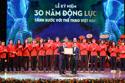Đoàn thể thao Việt Nam được tài trợ trang phục mới trước thềm SEA Games 30