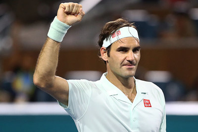 Vòng 2 Madrid Open: Federer có khởi đầu suôn sẻ