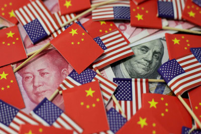 Mỹ - Trung bắt đầu áp gói thuế trả đũa mới: Cơ hội nào cho một thỏa thuận thương mại?