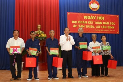 Phó Thủ tướng Trương Hòa Bình dự Ngày hội Đại đoàn kết toàn dân tộc tại Đồng Nai