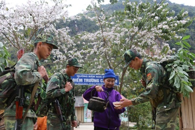Quân đội Việt Nam: Từ nhân dân mà ra, vì nhân dân mà chiến đấu