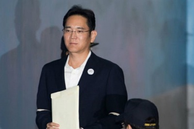 "Thái tử" Samsung đối mặt án tù 12 năm vì hối lộ
