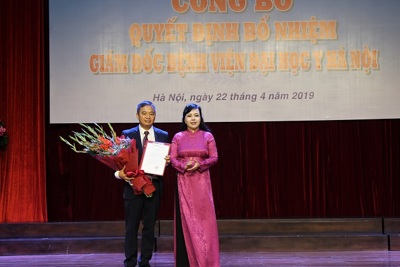 Bệnh viện Đại học Y Hà Nội có Giám đốc mới