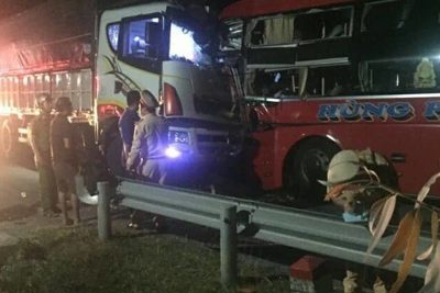 Đà Nẵng: Tai nạn liên hoàn, 1 người chết, 20 người bị thương