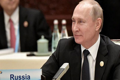 Ông Putin đề xuất nối “Con đường tơ lụa” trên biển với tuyến đường biển phía Bắc của Nga