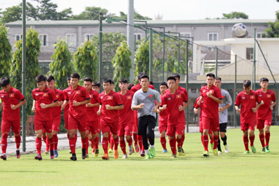Tuyển U18 Việt Nam chuẩn bị tập trung