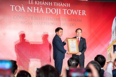 Khánh thành và gắn biển công trình chào mừng 65 năm Ngày Giải phóng Thủ đô cho tòa nhà DOJI Tower