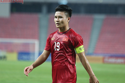 Quang Hải bênh vực Tiến Dũng sau sai lầm trong trận đấu với U23 Triều Tiên