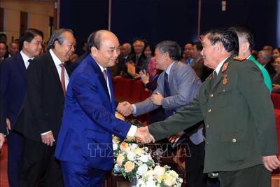 Thủ tướng Nguyễn Xuân Phúc dự Lễ kỷ niệm 65 năm Trường học sinh miền Nam trên đất Bắc