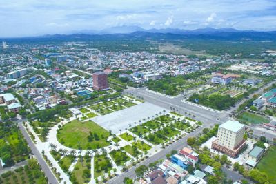 Tỉnh Quảng Nam tập trung phát triển công nghiệp, xây dựng và du lịch