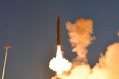 Israel tuyên bố cùng Mỹ thử nghiệm thành công hệ thống phòng thủ tên lửa