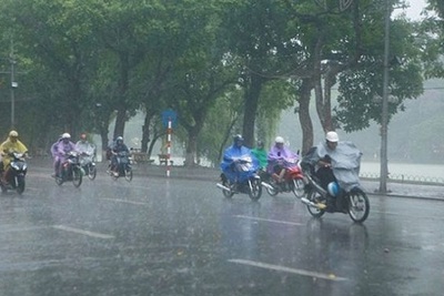 Miền Bắc mưa rét, các tỉnh Nam Trung Bộ nguy cơ ngập lụt kèm lũ quét