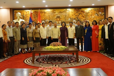 Hà Nội coi trọng và tăng cường hợp tác với các địa phương của Lào