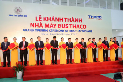 Khánh thành nhà máy sản xuất xe khách “made in Vietnam”