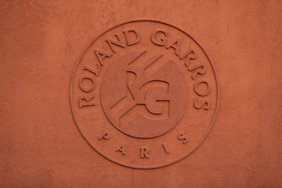 Roland Garros chính thức dời lịch vì Covid-19