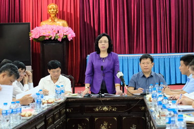 Phó Bí thư Thường trực Thành ủy Hà Nội Ngô Thị Thanh Hằng: Khống chế dịch tả lợn là nhiệm vụ trọng tâm cấp bách