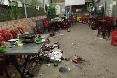 Nghệ An: Đâm chết hàng xóm sau tiệc rượu