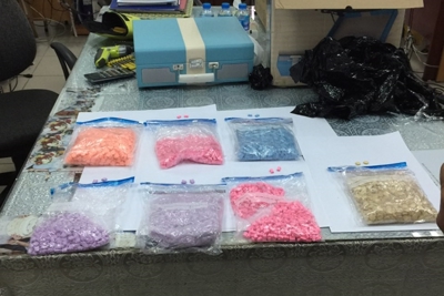 Phát hiện gần 7,5 kg ma túy tổng hợp gửi qua đường sân bay